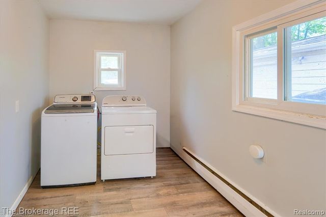 293 Hickory Place Drive, Columbiaville, MI 48421