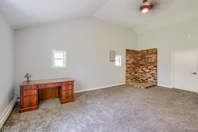 293 Hickory Place Drive, Columbiaville, MI 48421