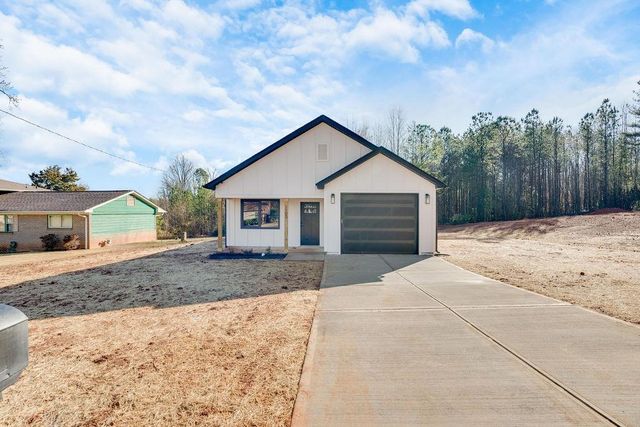 1103 Elmore St, Gaffney, SC 29340