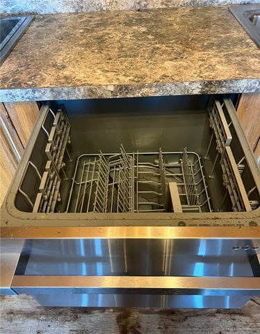 910 Hilltop Drive, Russellville, AR 72802