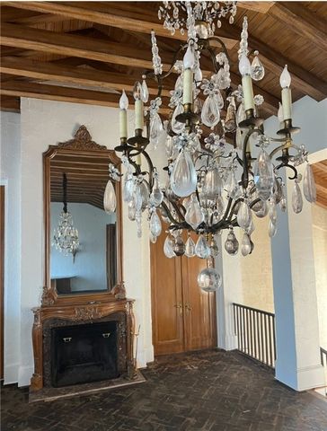 910 Hilltop Drive, Russellville, AR 72802