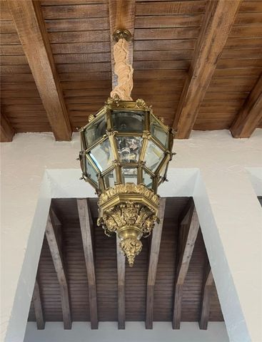 910 Hilltop Drive, Russellville, AR 72802