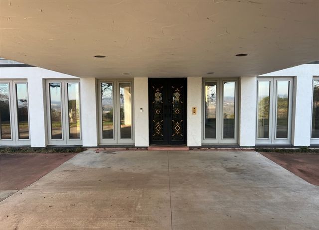 910 Hilltop Drive, Russellville, AR 72802