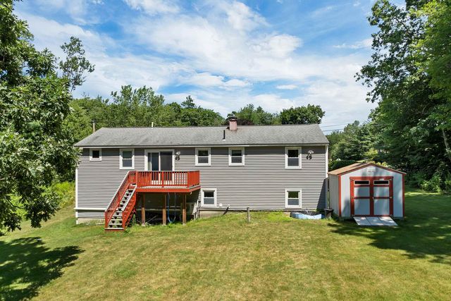 9 Bunker Hill Drive, Londonderry, NH 03053