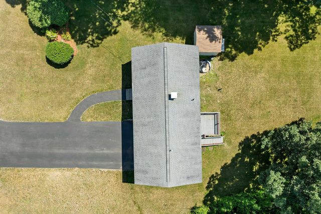 9 Bunker Hill Drive, Londonderry, NH 03053