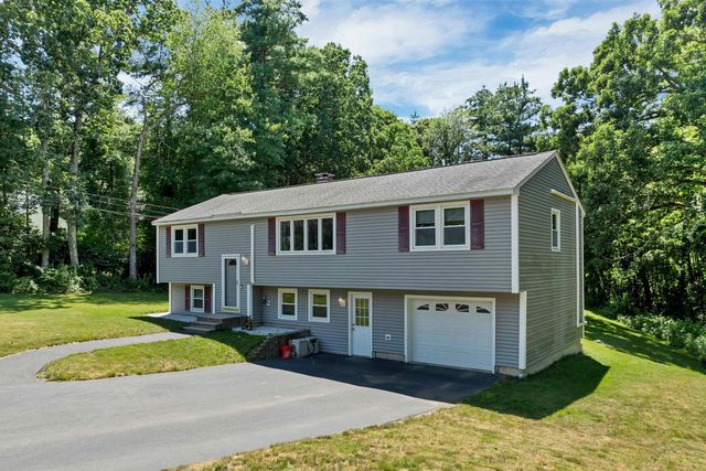 9 Bunker Hill Drive, Londonderry, NH 03053