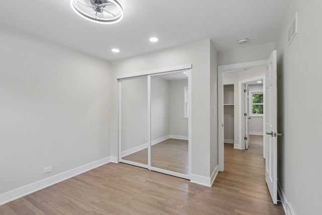 1208 Elizabeth Avenue, Naperville, IL 60540