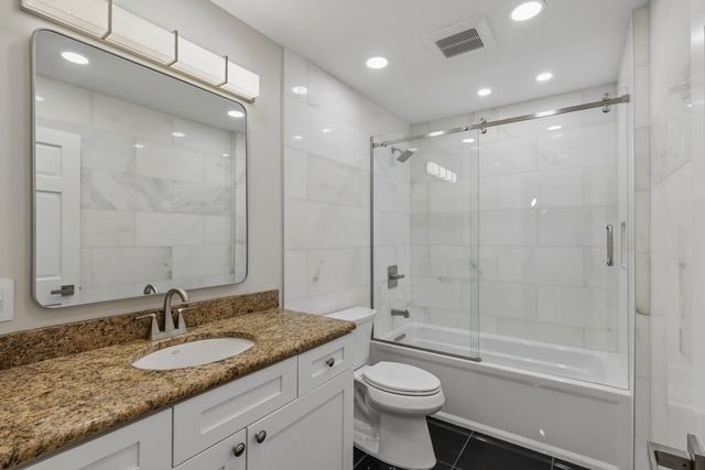1208 Elizabeth Avenue, Naperville, IL 60540