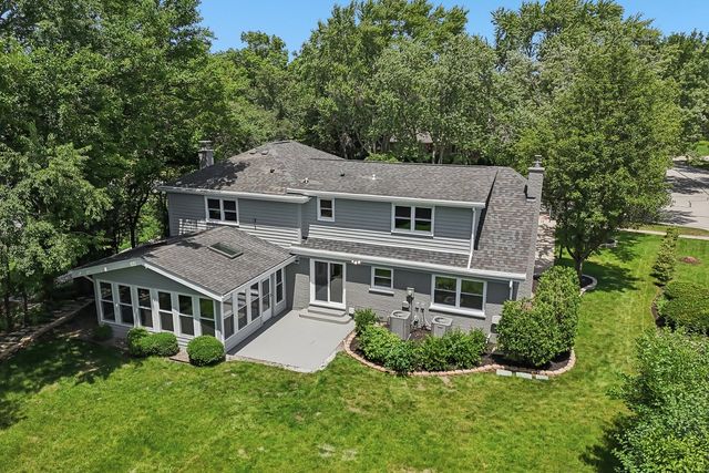 1208 Elizabeth Avenue, Naperville, IL 60540