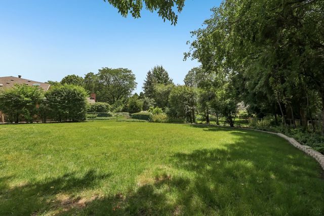 1208 Elizabeth Avenue, Naperville, IL 60540