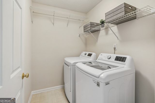 6325 Barwick Lane, Johns Creek, GA 30097