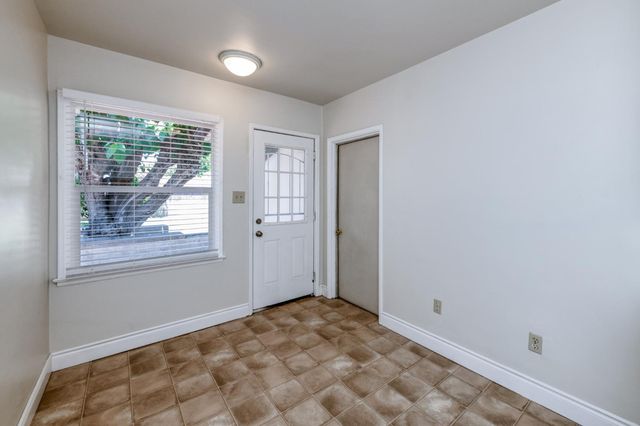 65 E Dayton Avenue, Fresno, CA 93704