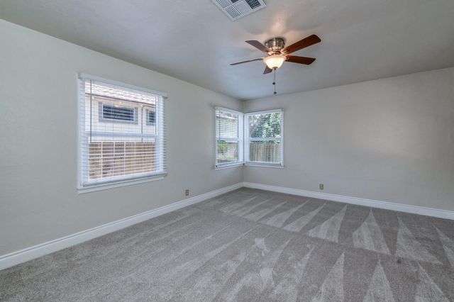 65 E Dayton Avenue, Fresno, CA 93704