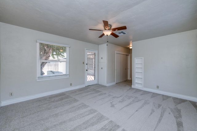 65 E Dayton Avenue, Fresno, CA 93704