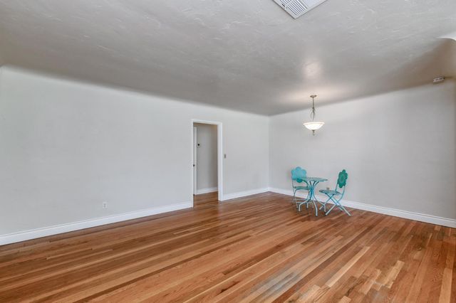 65 E Dayton Avenue, Fresno, CA 93704