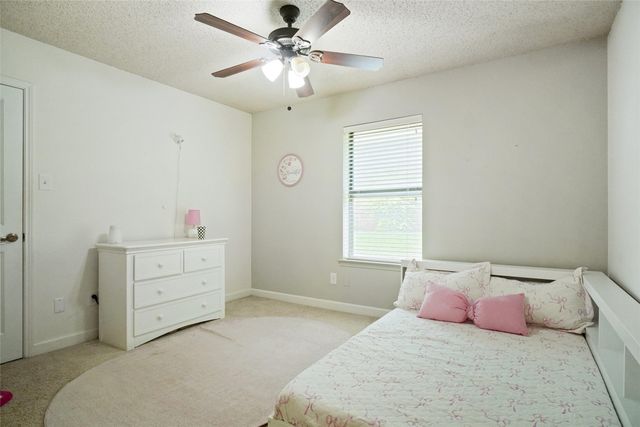 1000 Forest Trail Court, Euless, TX 76039