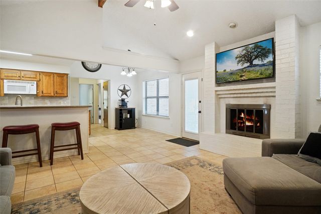 1000 Forest Trail Court, Euless, TX 76039