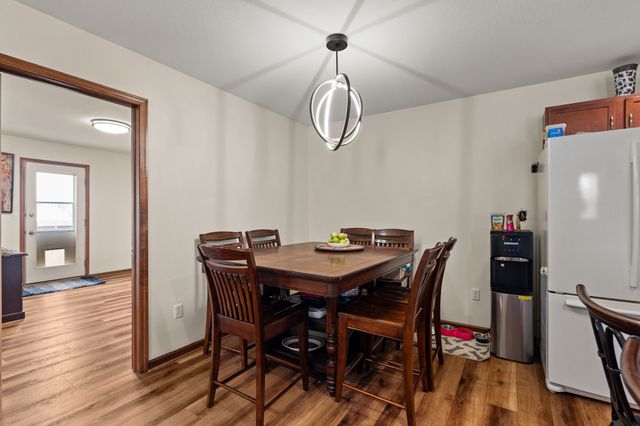 5949 NW 50th Street, Johnston, IA 50131