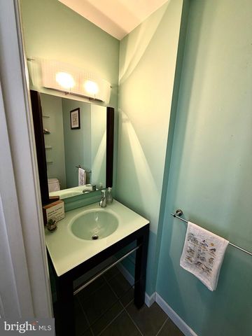 34 HARDWOOD DR, Baltimore, MD 21237