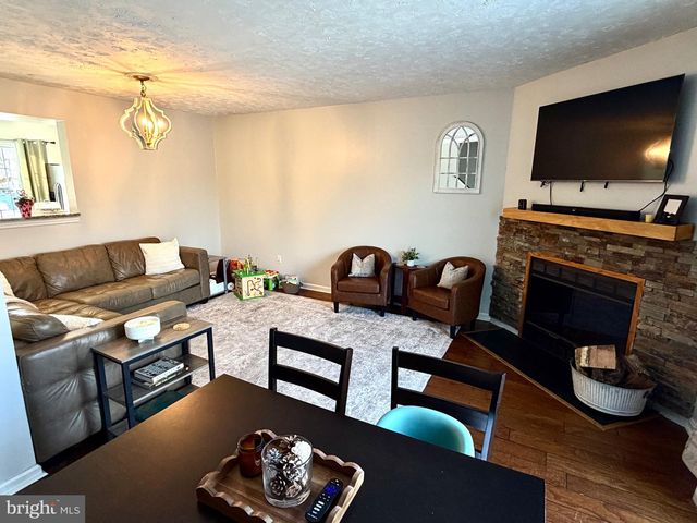 34 HARDWOOD DR, Baltimore, MD 21237