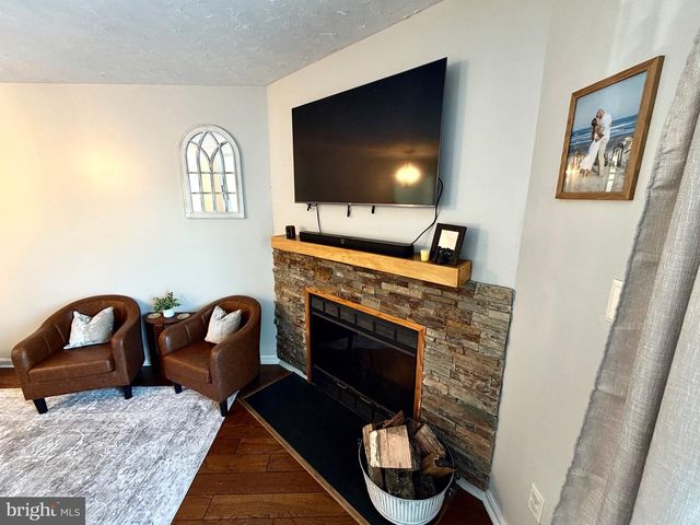 34 HARDWOOD DR, Baltimore, MD 21237