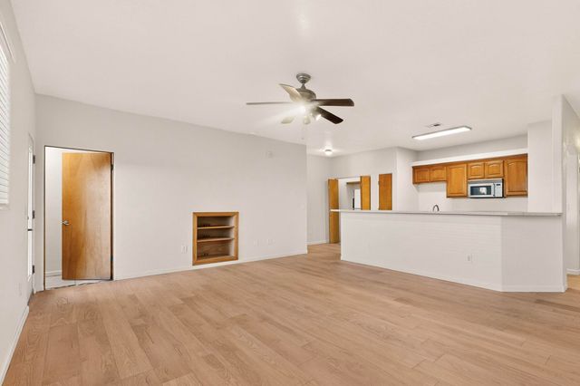 1612 Third Street SW, Albuquerque, NM 87102