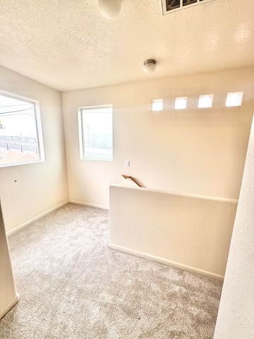 1612 Third Street SW, Albuquerque, NM 87102