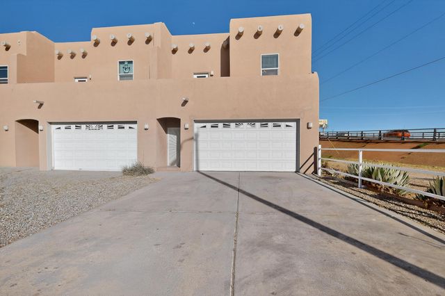 1612 Third Street SW, Albuquerque, NM 87102