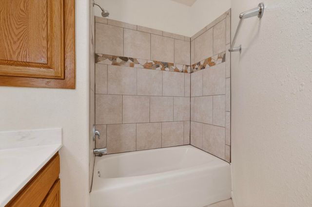 1612 Third Street SW, Albuquerque, NM 87102