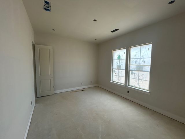 811 Westover Drive, Van Alstyne, TX 75495