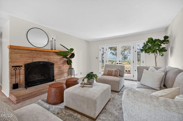 98 Howard Avenue, Oak View, CA 93022