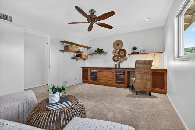 98 Howard Avenue, Oak View, CA 93022