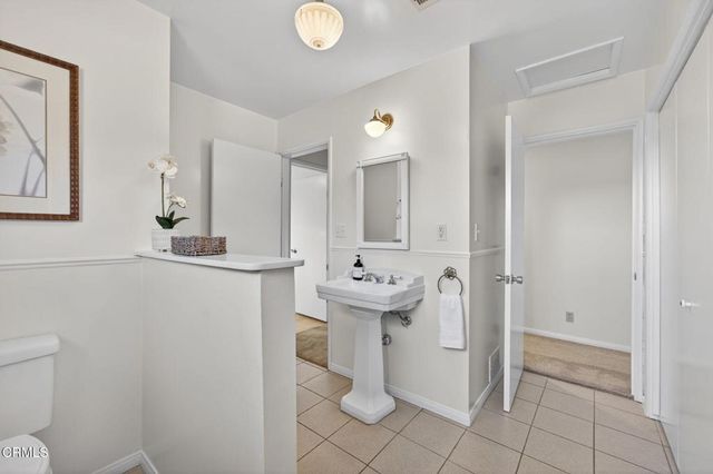 98 Howard Avenue, Oak View, CA 93022