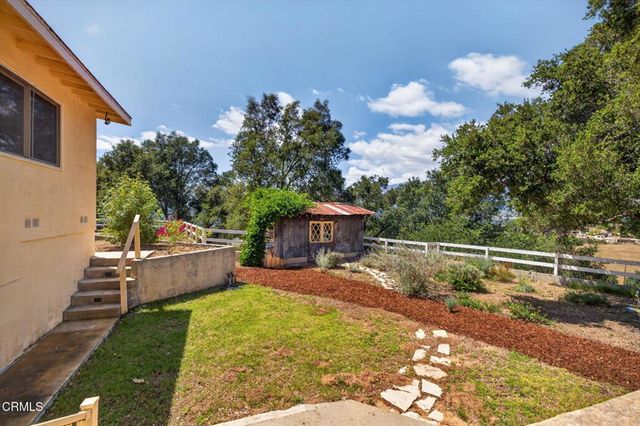 98 Howard Avenue, Oak View, CA 93022