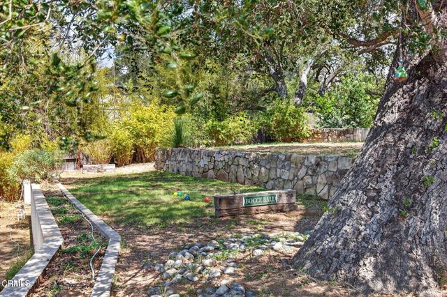 98 Howard Avenue, Oak View, CA 93022