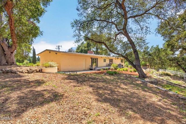 98 Howard Avenue, Oak View, CA 93022
