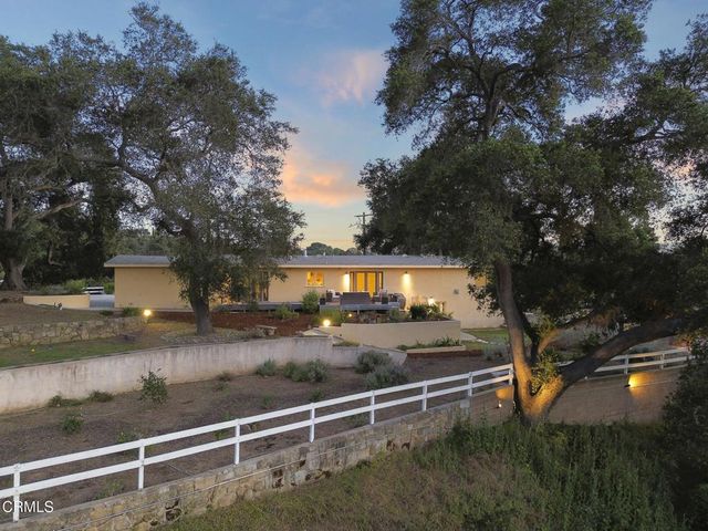 98 Howard Avenue, Oak View, CA 93022