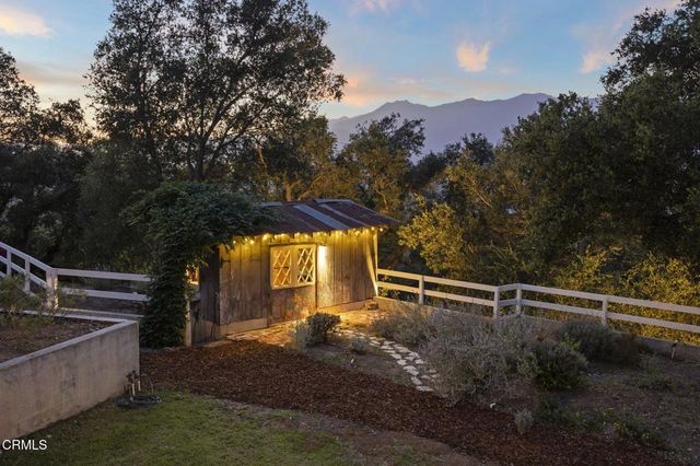 98 Howard Avenue, Oak View, CA 93022