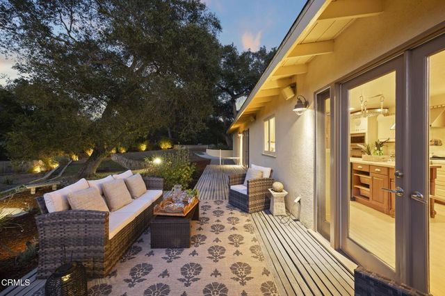 98 Howard Avenue, Oak View, CA 93022