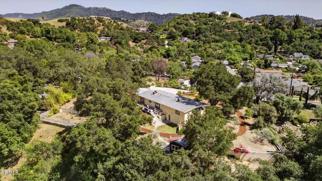 98 Howard Avenue, Oak View, CA 93022
