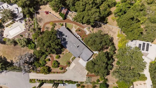 98 Howard Avenue, Oak View, CA 93022
