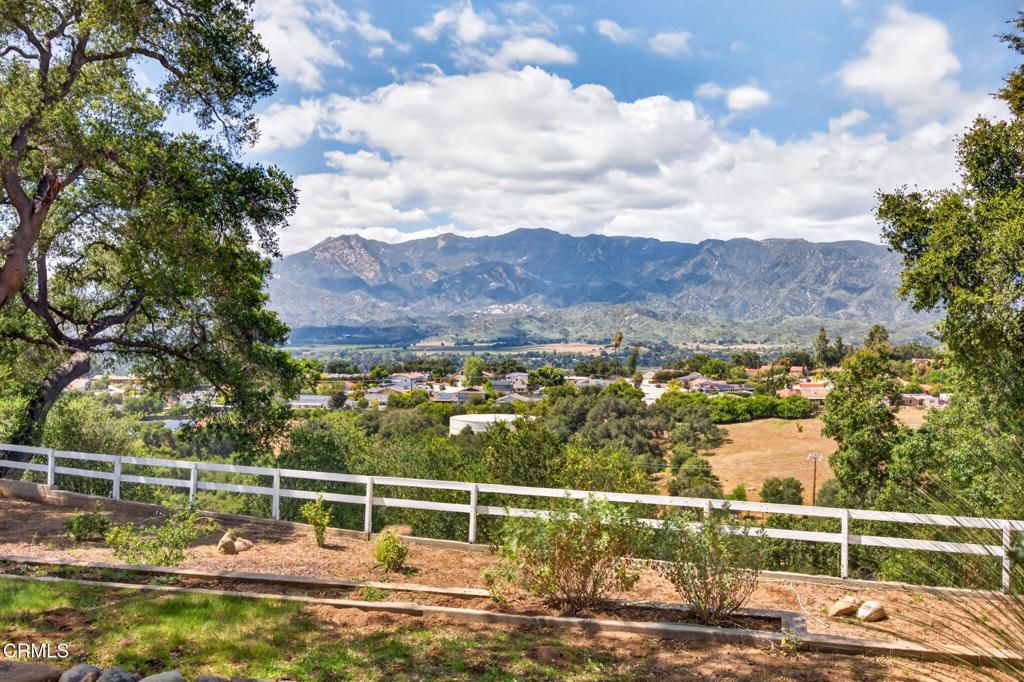98 Howard Avenue, Oak View, CA 93022