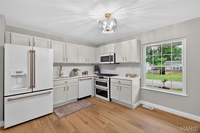 3633 Coriander Drive, St Charles, MO 63303