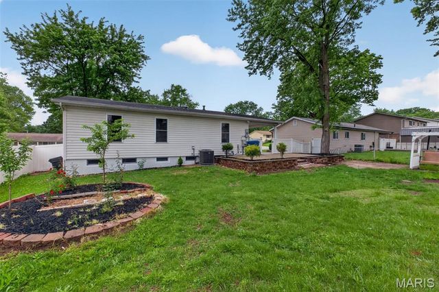 3633 Coriander Drive, St Charles, MO 63303