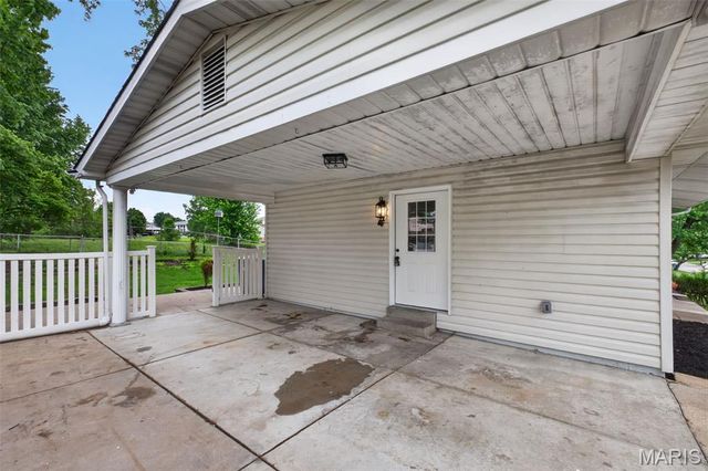 3633 Coriander Drive, St Charles, MO 63303