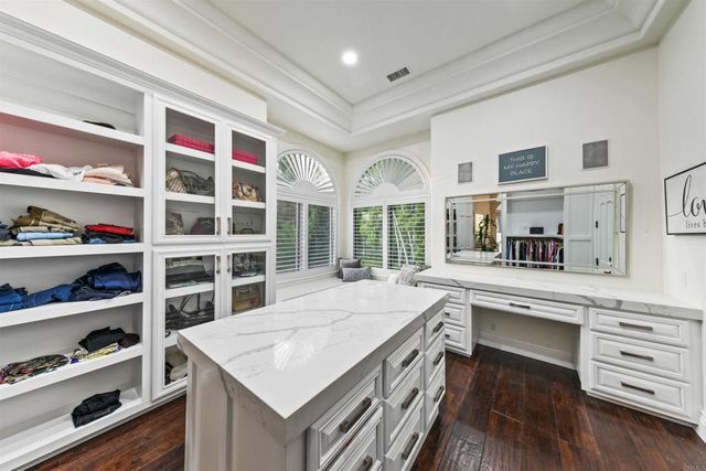 6998 Rancho La Cima, Rancho Santa Fe, CA 92067