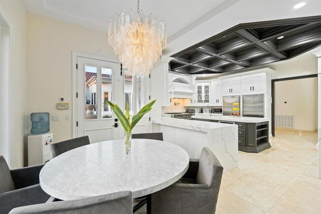 6998 Rancho La Cima, Rancho Santa Fe, CA 92067