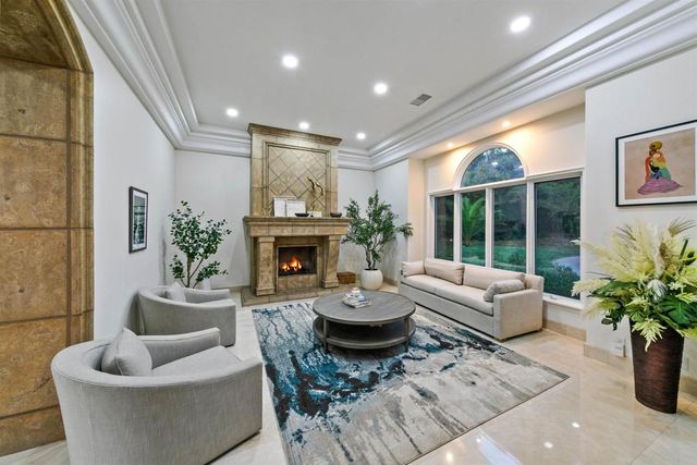 6998 Rancho La Cima, Rancho Santa Fe, CA 92067