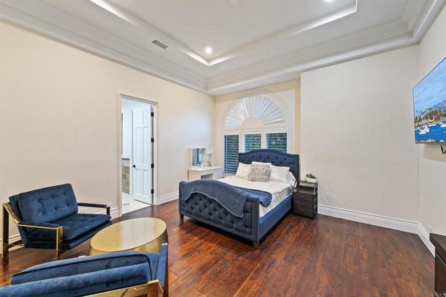 6998 Rancho La Cima, Rancho Santa Fe, CA 92067