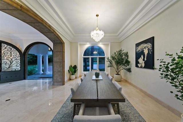 6998 Rancho La Cima, Rancho Santa Fe, CA 92067